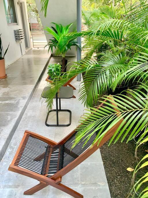 Groveo6 10 Minutes From The Beach Miami Exterior photo